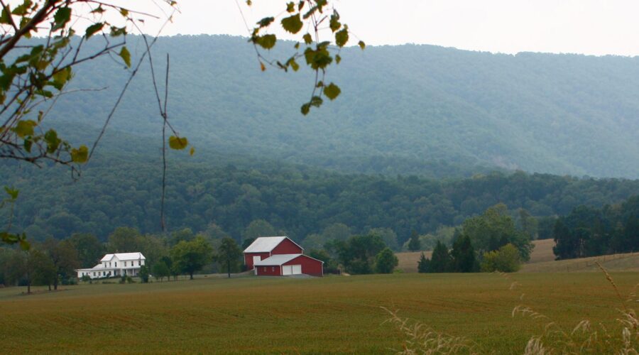 Shenandoah Valley Farm by the mountains